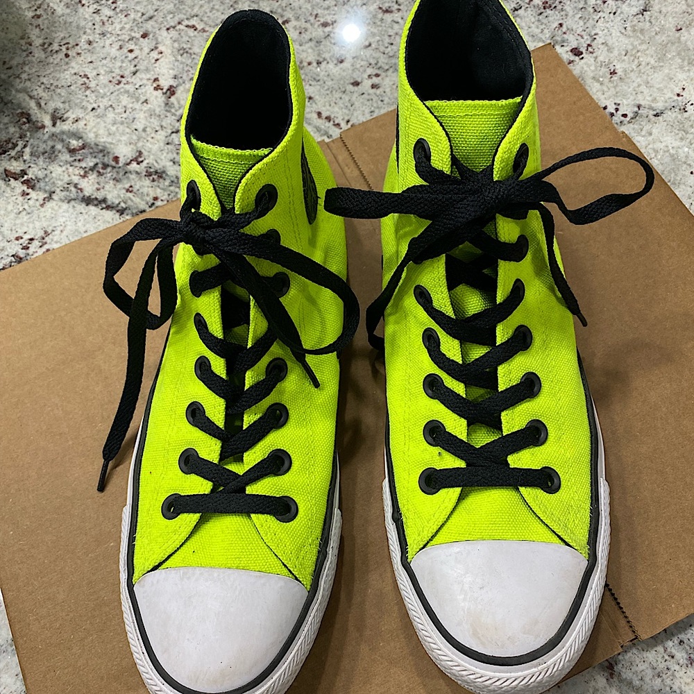 Converse neon yellow and black high tops size 8 men’s/10 women’s
